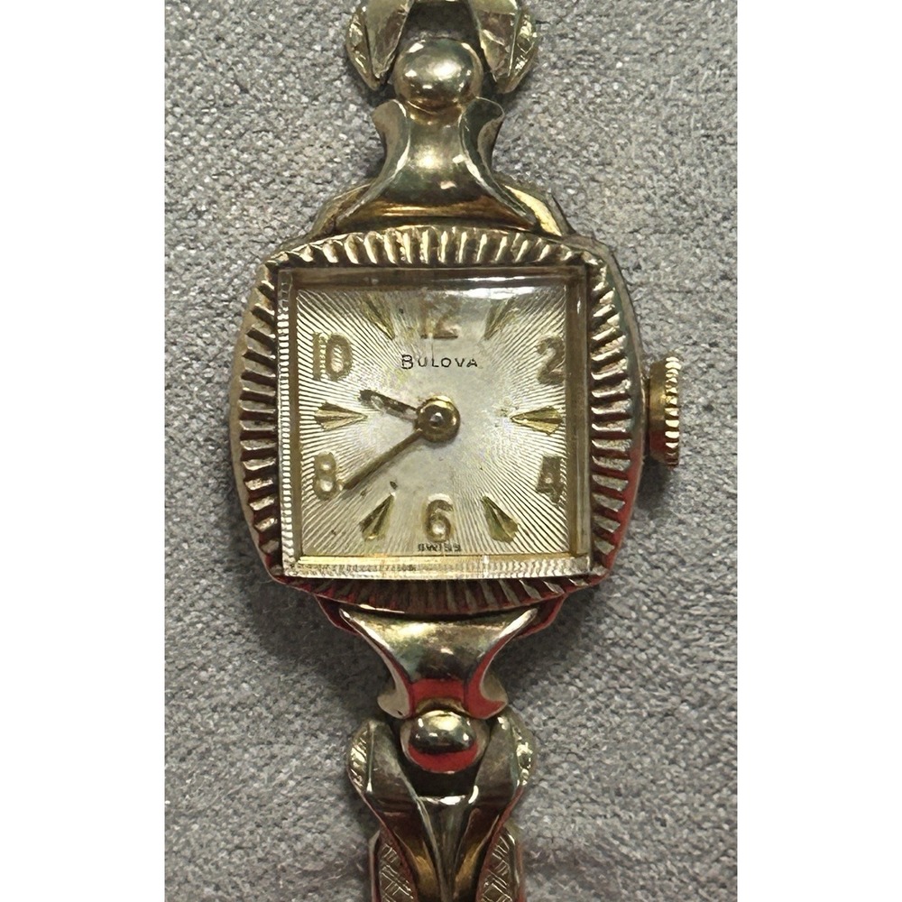 Vintage 1940's Bulova Woman's‎ Mechanical Watch 10kt Gold Filled Works Tested